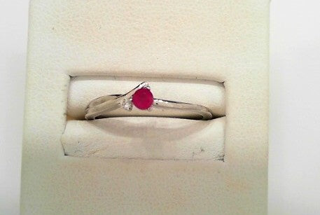 10K RUBY AND DIA TWIST BAND